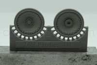 Wheels for Pz.V Panther, with 8 groups of 3 bolts